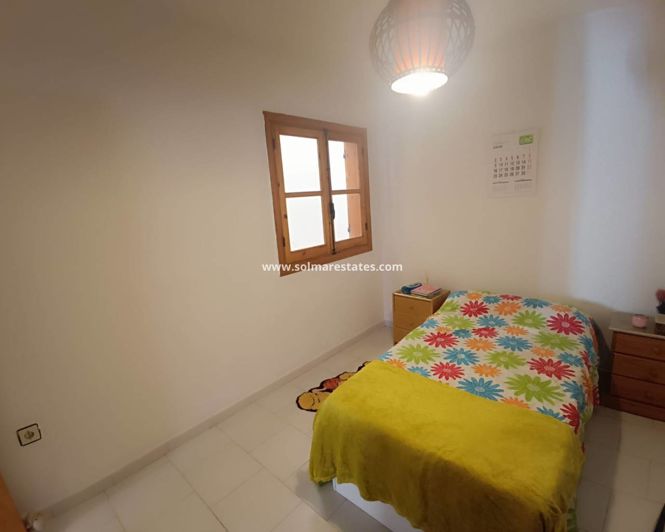 Image No.24-2 Bed Bungalow for sale