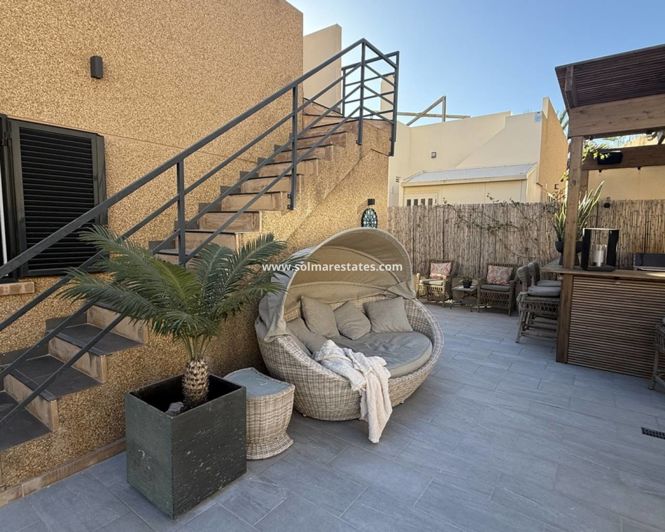 Image No.24-3 Bed Villa for sale