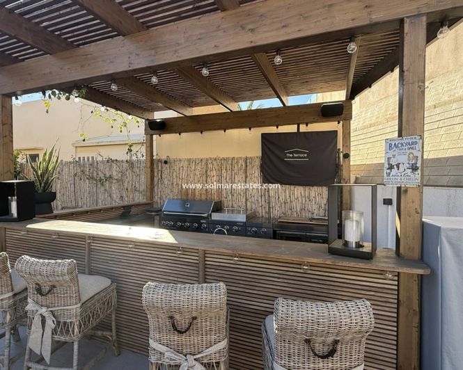 Image No.28-3 Bed Villa for sale