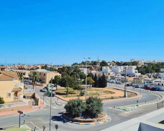 Image No.19-Appartement de 2 chambres à vendre à Villamartin