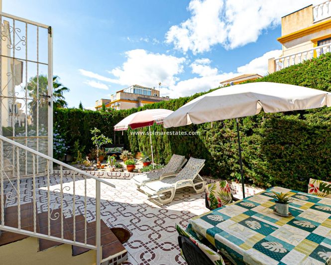 Image No.29-2 Bed Apartment for sale