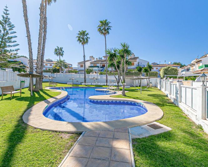 Image No.45-2 Bed House for sale