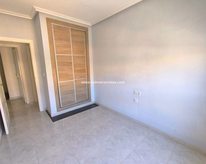 Image No.16-3 Bed Apartment for sale