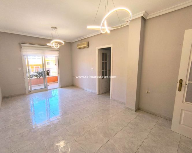 Image No.6-3 Bed Apartment for sale