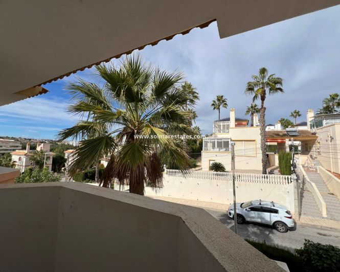 Image No.21-4 Bed Townhouse for sale