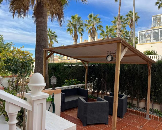 Image No.36-4 Bed Townhouse for sale