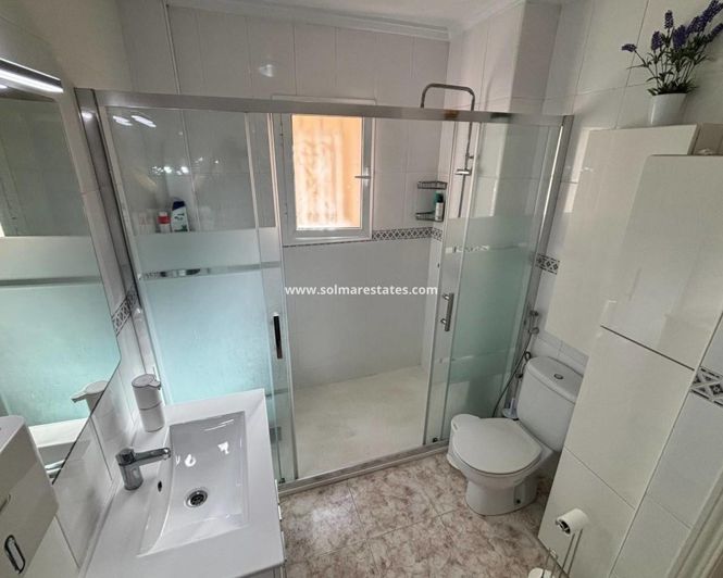 Image No.12-2 Bed Apartment for sale