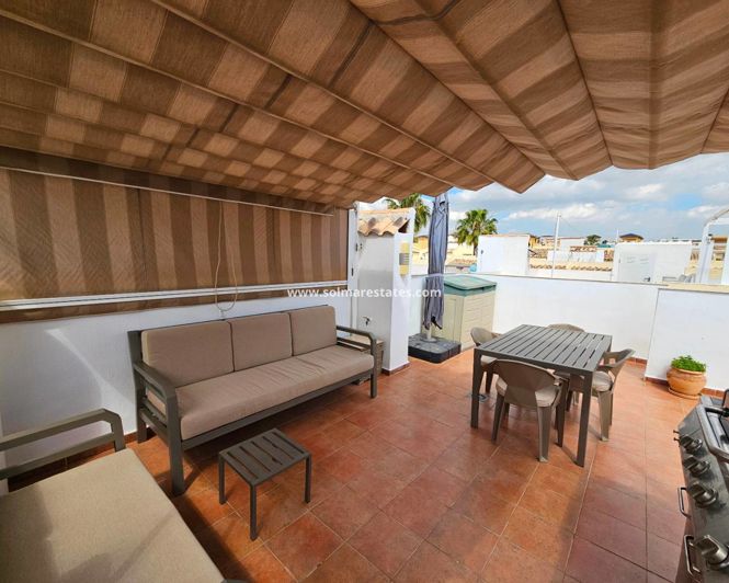 Image No.40-2 Bed Apartment for sale