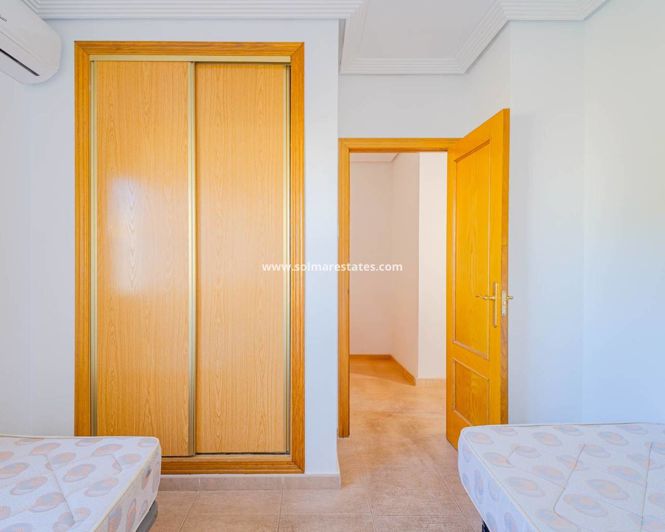 Image No.19-2 Bed Townhouse for sale