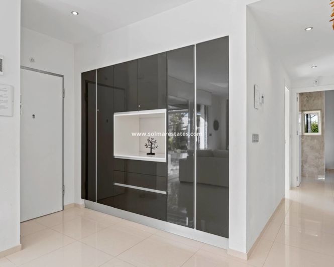 Image No.10-3 Bed Villa for sale