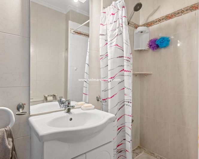 Image No.18-2 Bed Apartment for sale