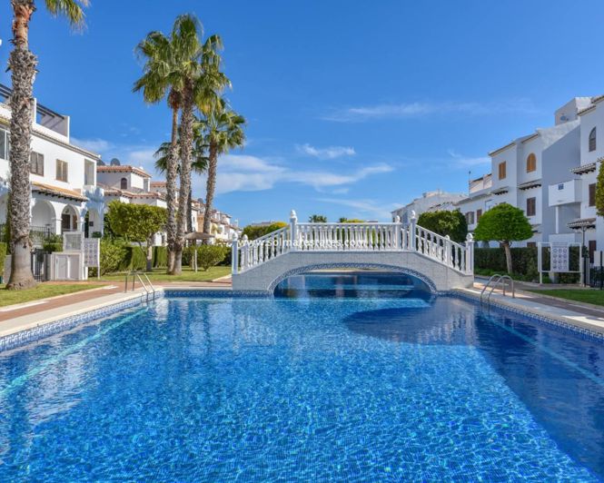 Image No.27-2 Bed Apartment for sale