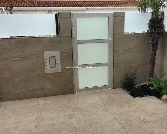 Image No.17-2 Bed Bungalow for sale