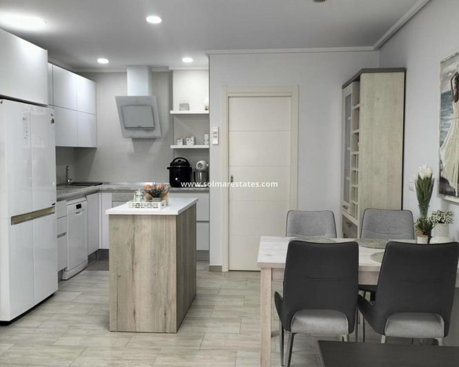 Image No.5-2 Bed Bungalow for sale