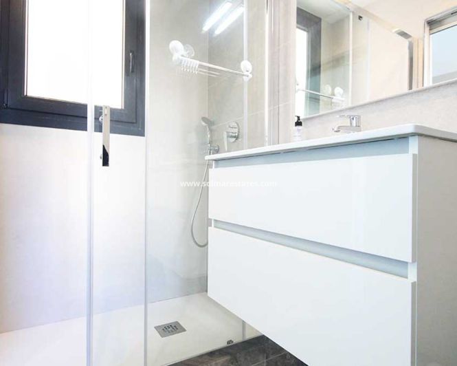 Image No.17-2 Bed Apartment for sale