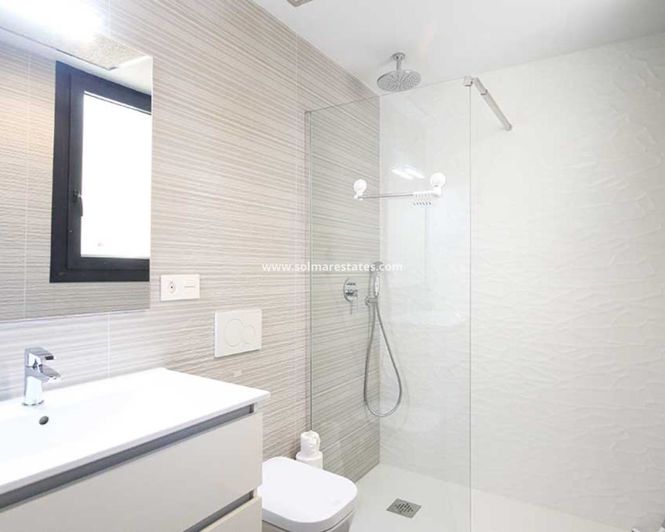 Image No.18-2 Bed Apartment for sale