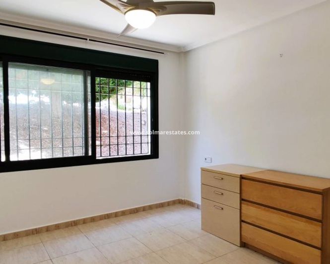 Image No.17-2 Bed Apartment for sale