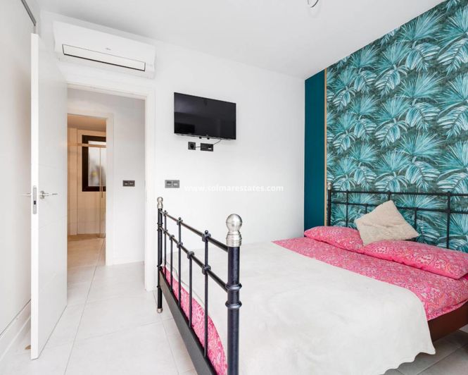 Image No.22-2 Bed Townhouse for sale