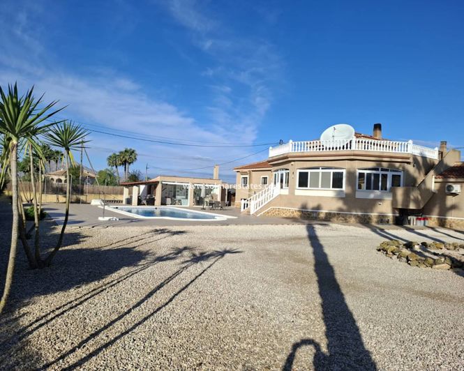 Image No.26-5 Bed Villa for sale