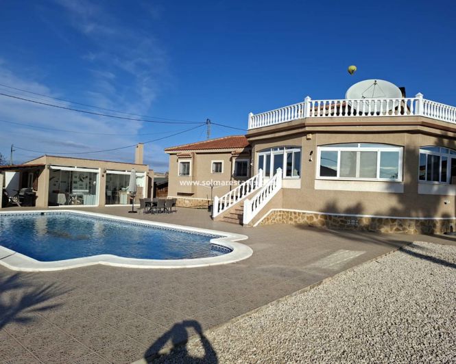 Image No.40-5 Bed Villa for sale