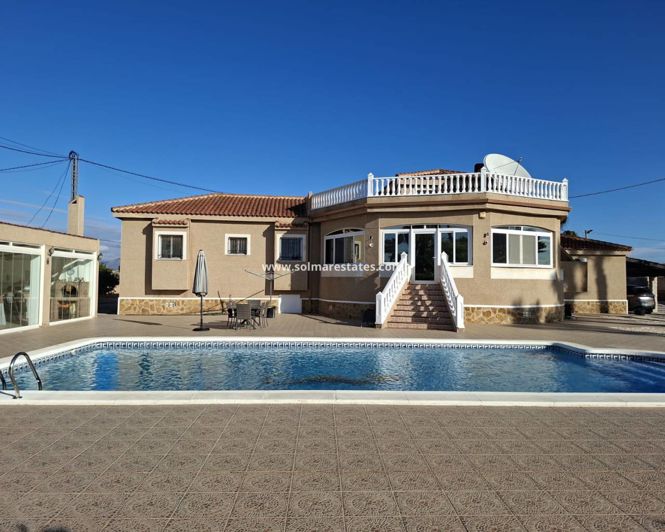 Image No.41-5 Bed Villa for sale