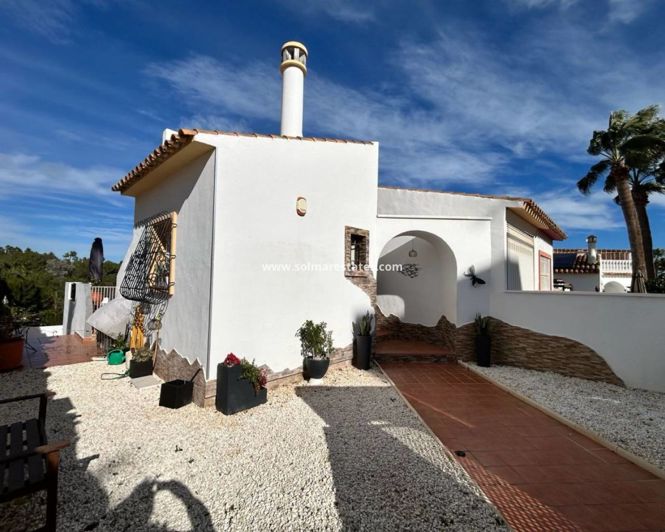 Image No.7-3 Bed House for sale