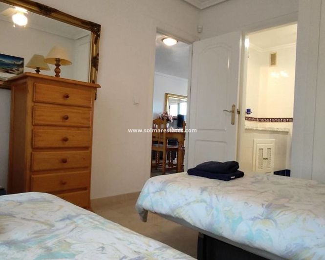 Image No.12-Appartement de 2 chambres à vendre à Villamartin