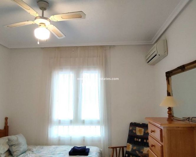 Image No.23-Appartement de 2 chambres à vendre à Villamartin