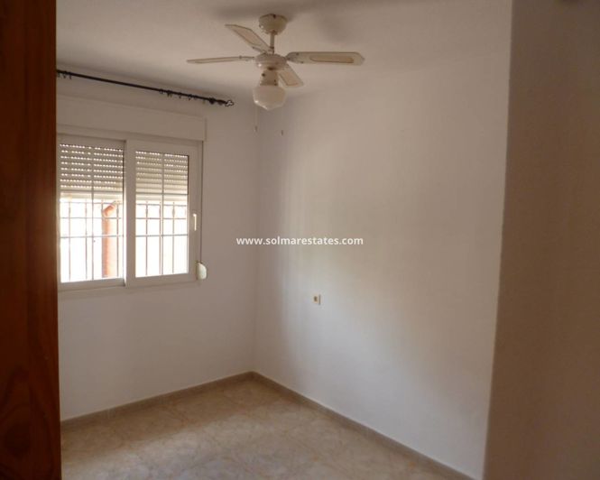 Image No.35-3 Bed House for sale