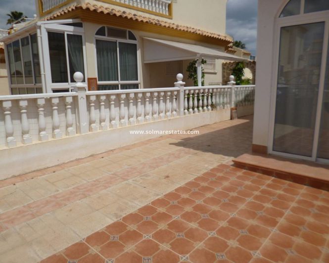 Image No.43-3 Bed House for sale