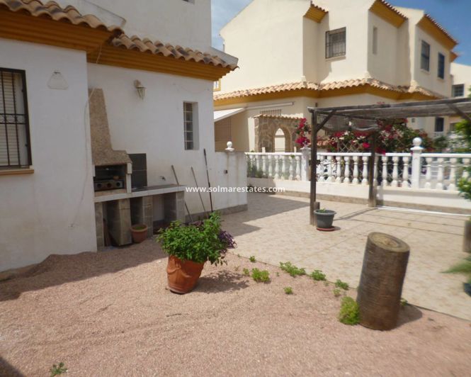 Image No.47-3 Bed House for sale