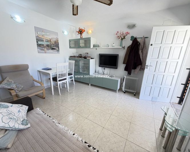 Image No.7-Appartement de 2 chambres à vendre à Villamartin