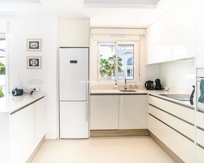 Image No.11-2 Bed Apartment for sale