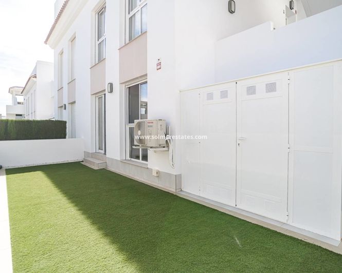 Image No.20-2 Bed Apartment for sale