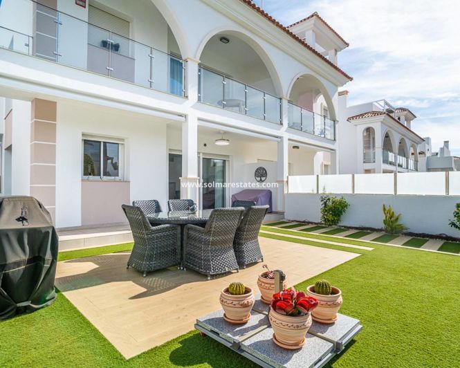 Image No.23-2 Bed Apartment for sale