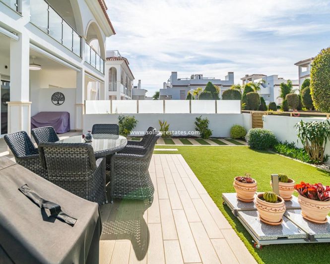 Image No.25-2 Bed Apartment for sale