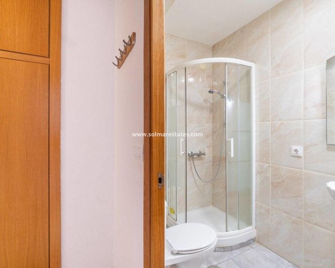 Image No.10-3 Bed Apartment for sale