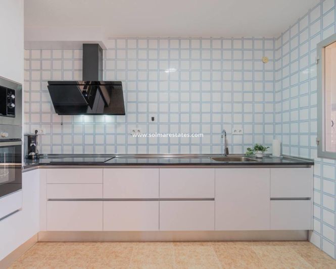 Image No.4-3 Bed Apartment for sale