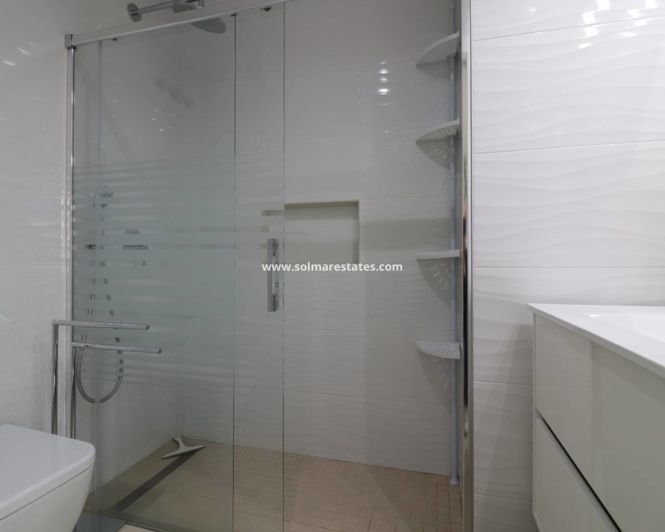 Image No.12-3 Bed Villa for sale