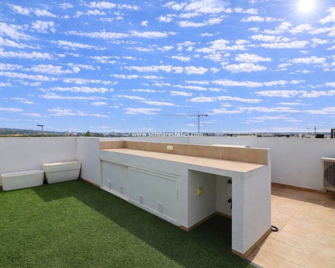 Image No.26-3 Bed Villa for sale