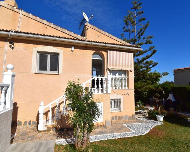 Image No.26-4 Bed House for sale