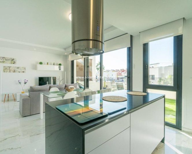 Image No.4-2 Bed Apartment for sale