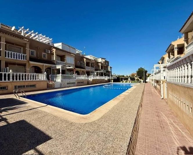 Image No.15-2 Bed Apartment for sale