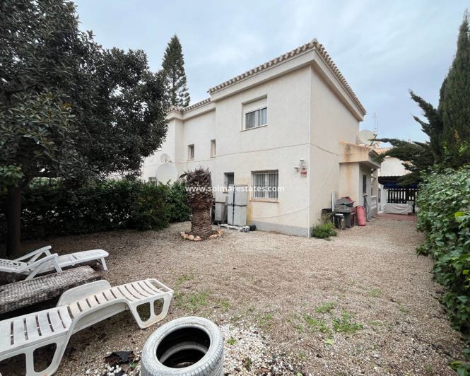 Image No.11-3 Bed House for sale