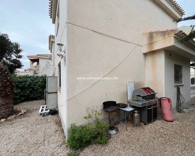 Image No.22-3 Bed House for sale