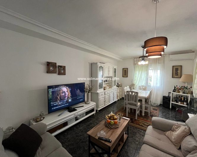 Image No.34-3 Bed House for sale