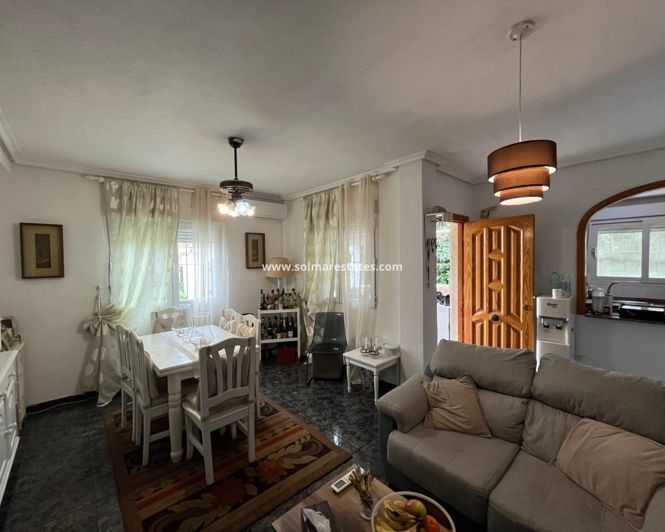 Image No.35-3 Bed House for sale