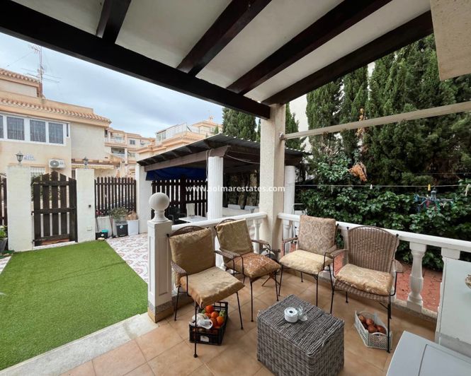 Image No.9-3 Bed House for sale