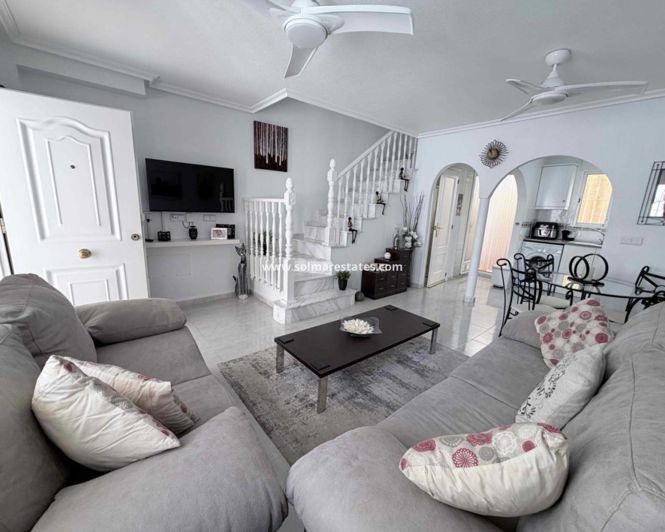 Image No.16-3 Bed Townhouse for sale