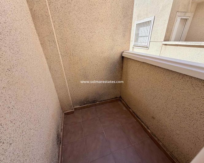 Image No.24-3 Bed Townhouse for sale